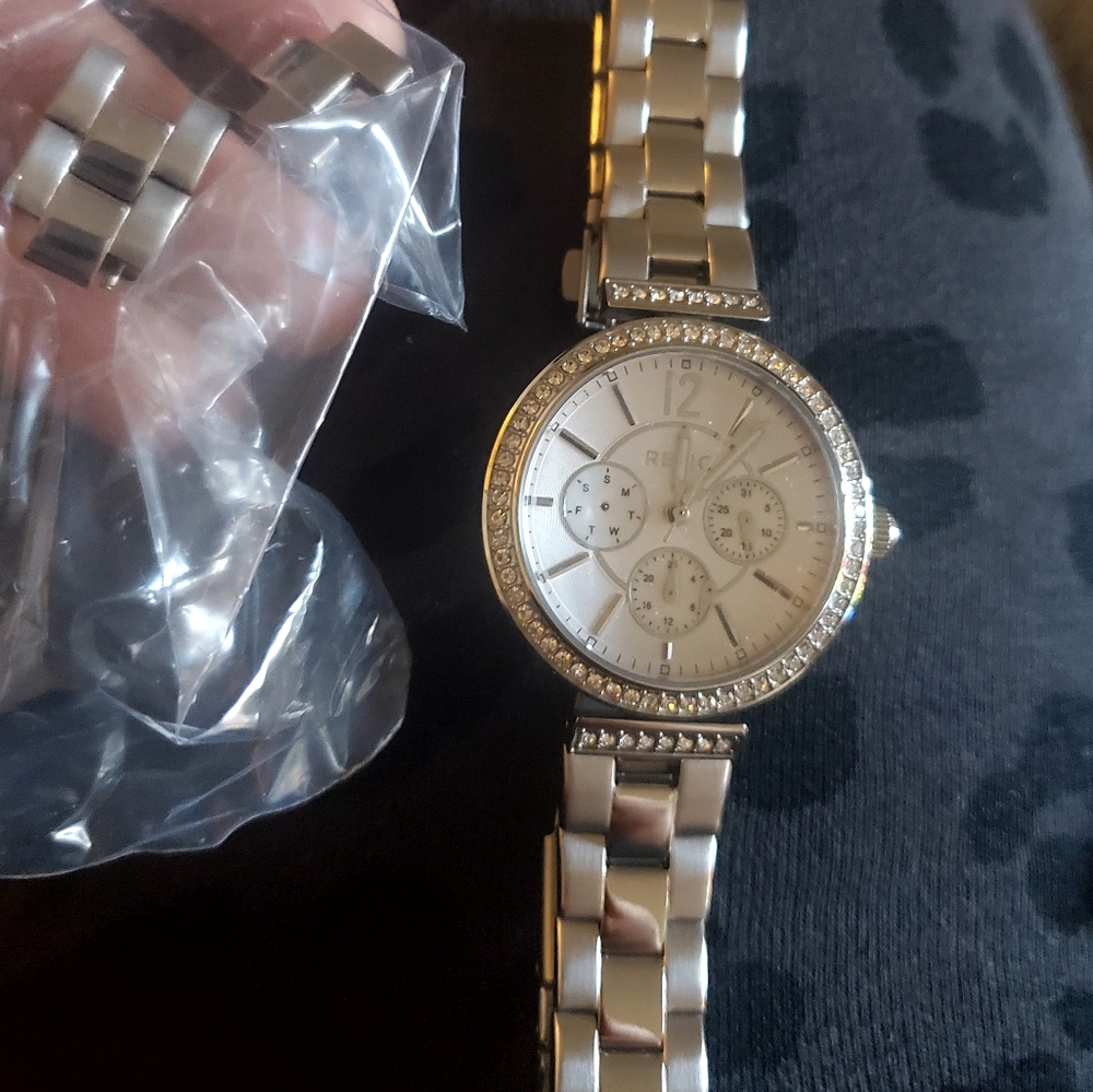 Relic watch - Picture 2 of 2